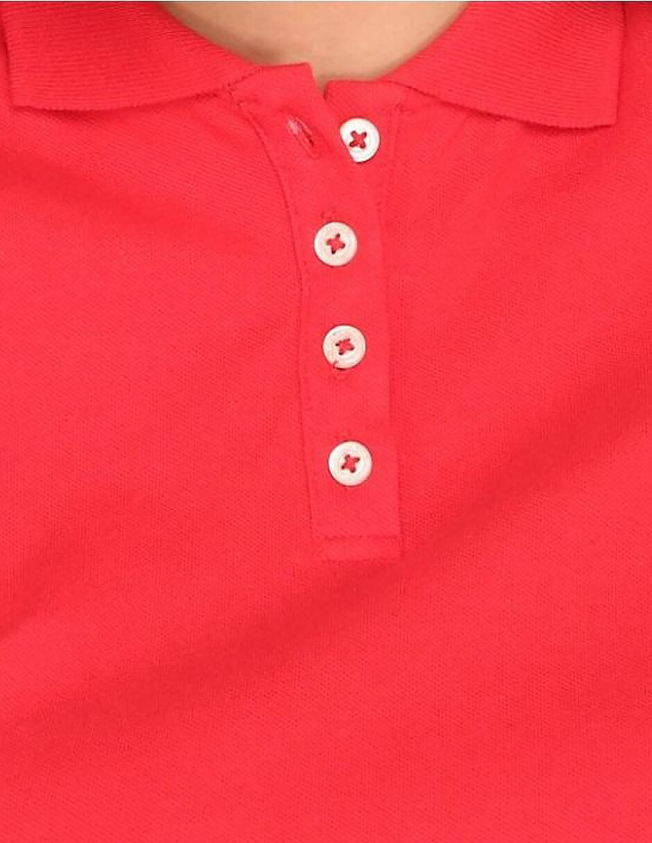 Playera tipo polo Weekend para mujer