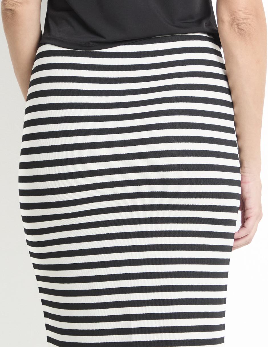 Falda crop Weekend a la cintura