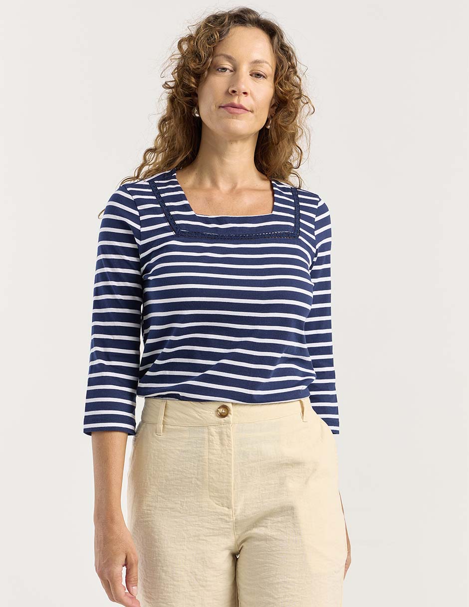 Playera manga 3/4 cuello cuadrado para mujer Playera manga 3/4 cuello cuadrado para mujer
