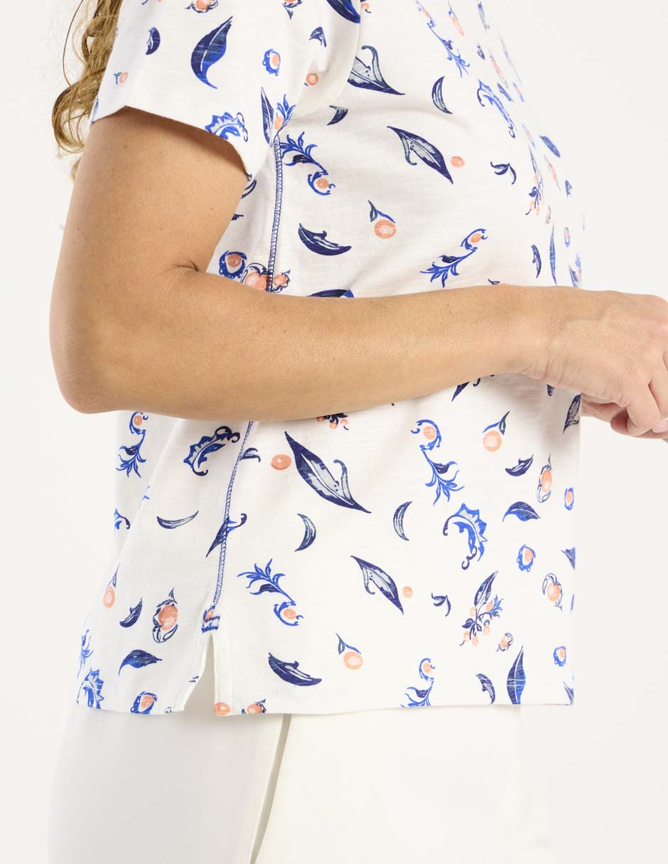 Playera manga corta Weekend cuello redondo para mujer