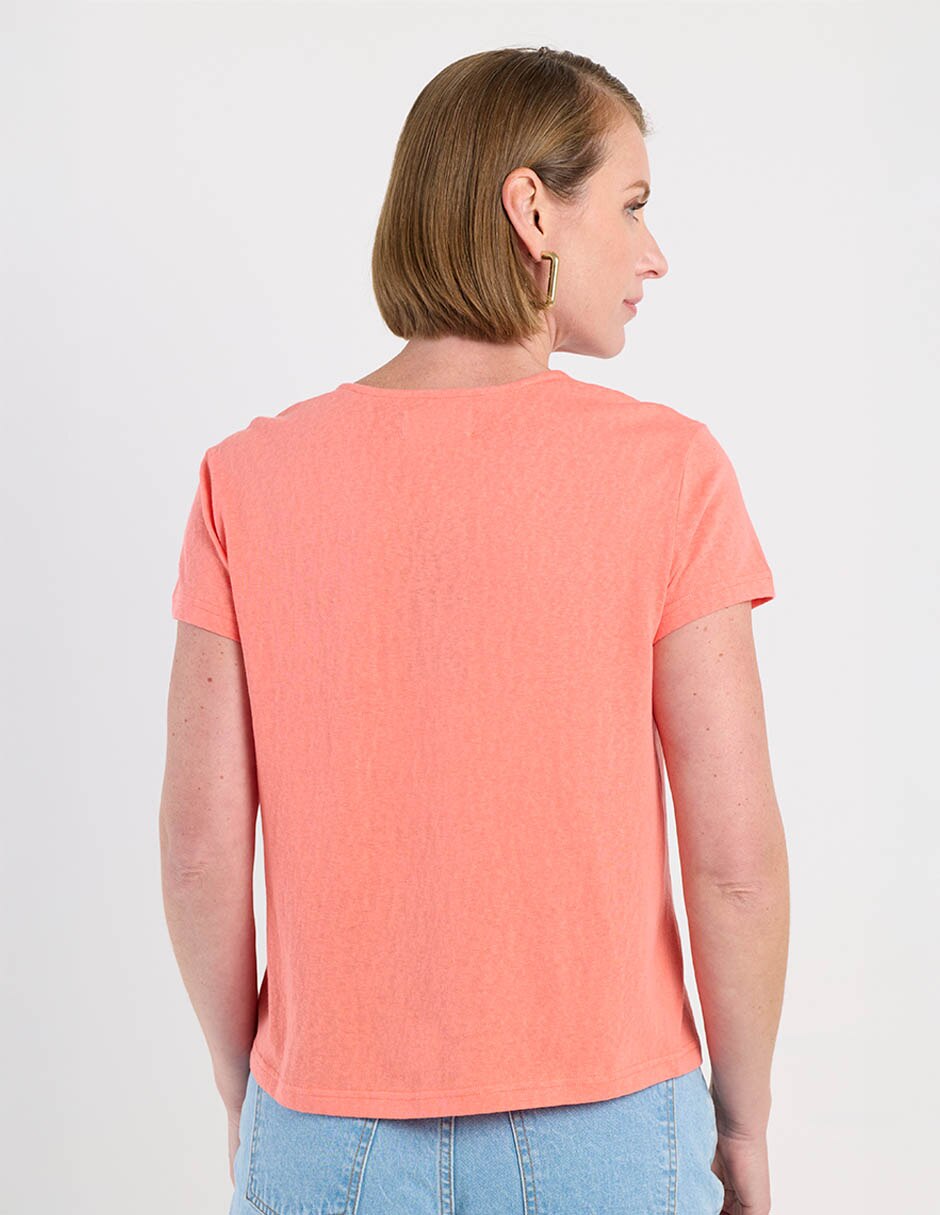 Playera manga corta Weekend cuello v para mujer