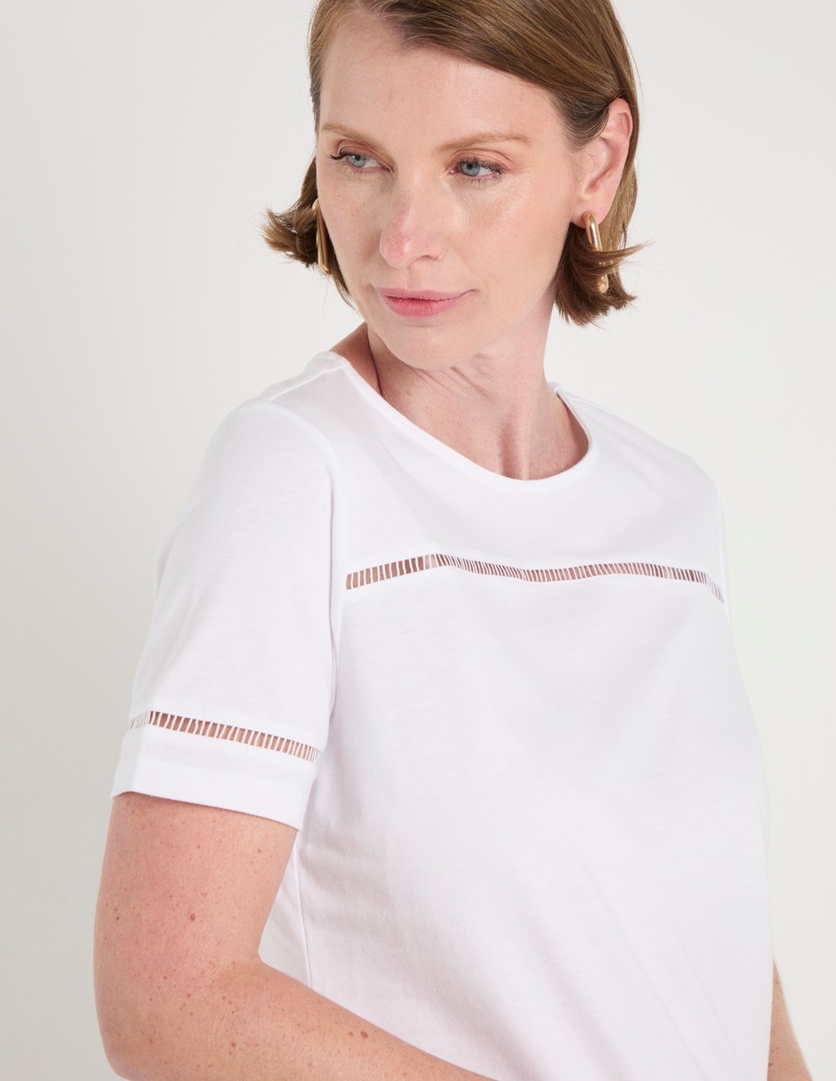 Playera manga corta cuello redondo para mujer 4