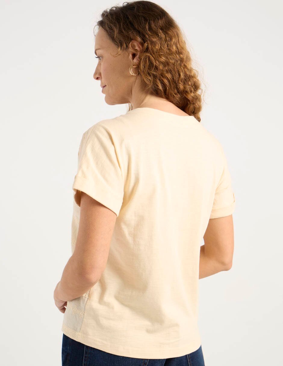 Playera manga corta Weekend cuello redondo para mujer