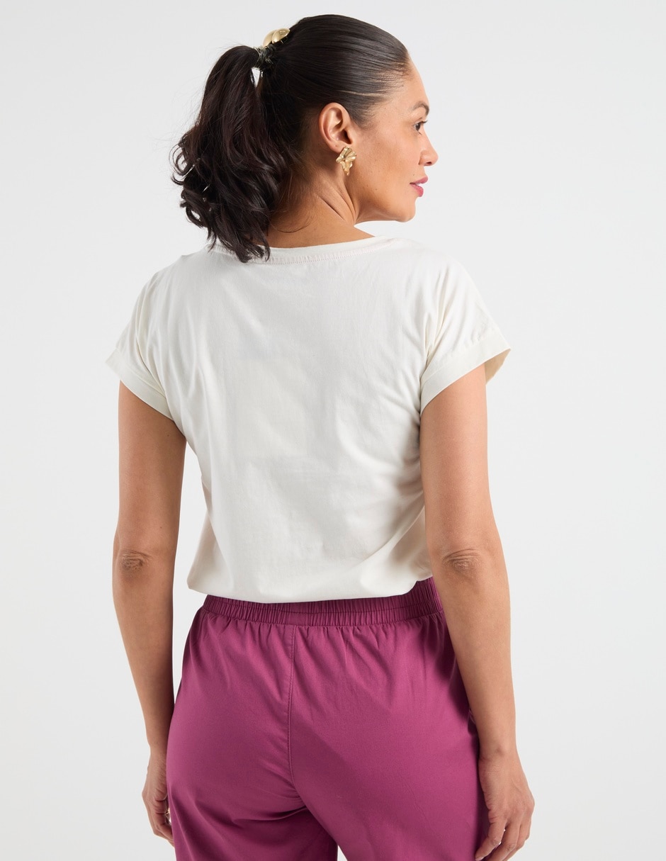 Playera manga corta Weekend cuello v para mujer