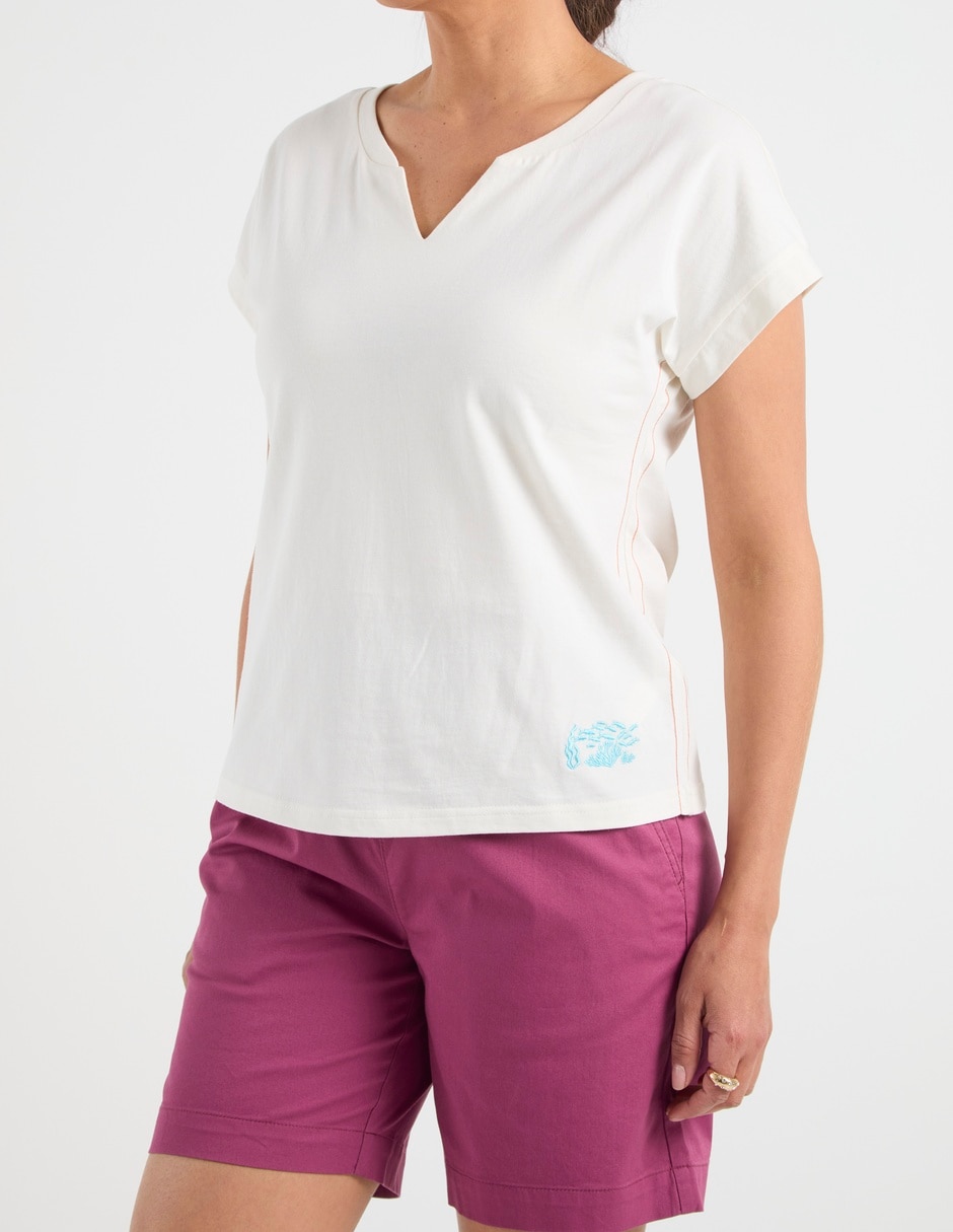 Playera manga corta Weekend cuello v para mujer