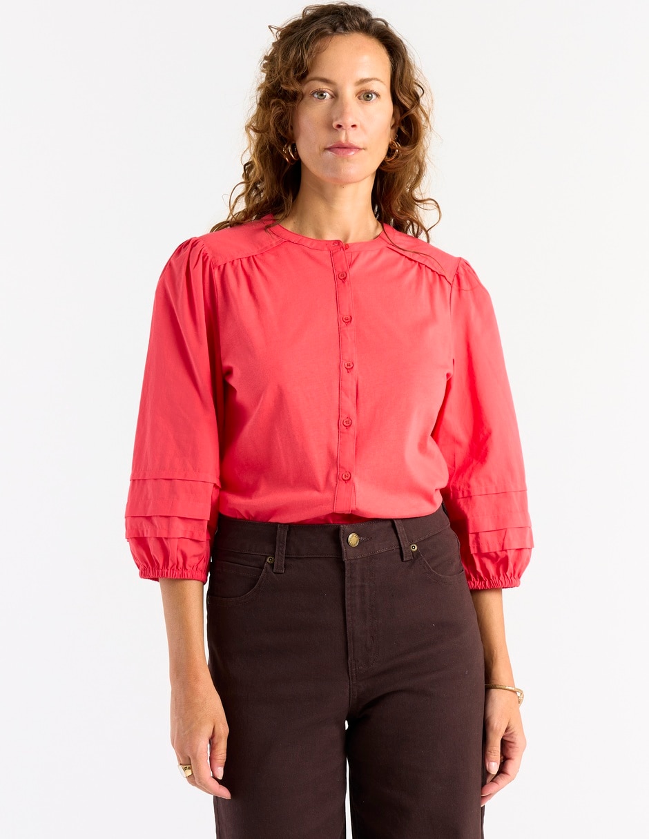 Blusa Weekend manga larga para mujer