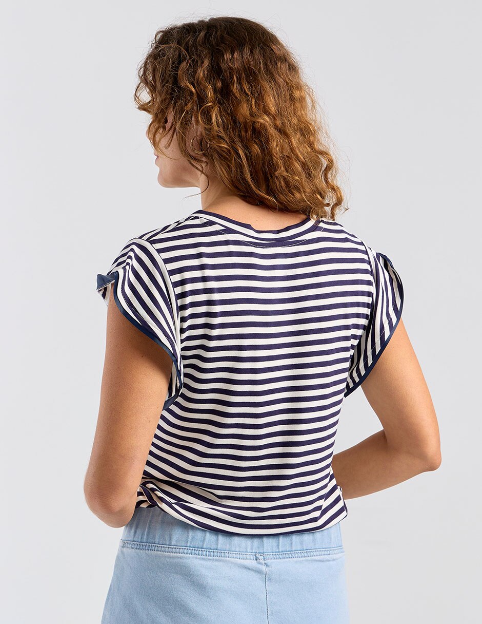 Playera manga corta Weekend cuello v para mujer