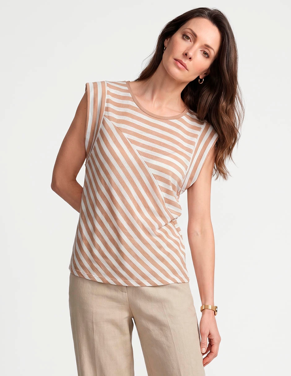 Playera manga corta cuello redondo para mujer