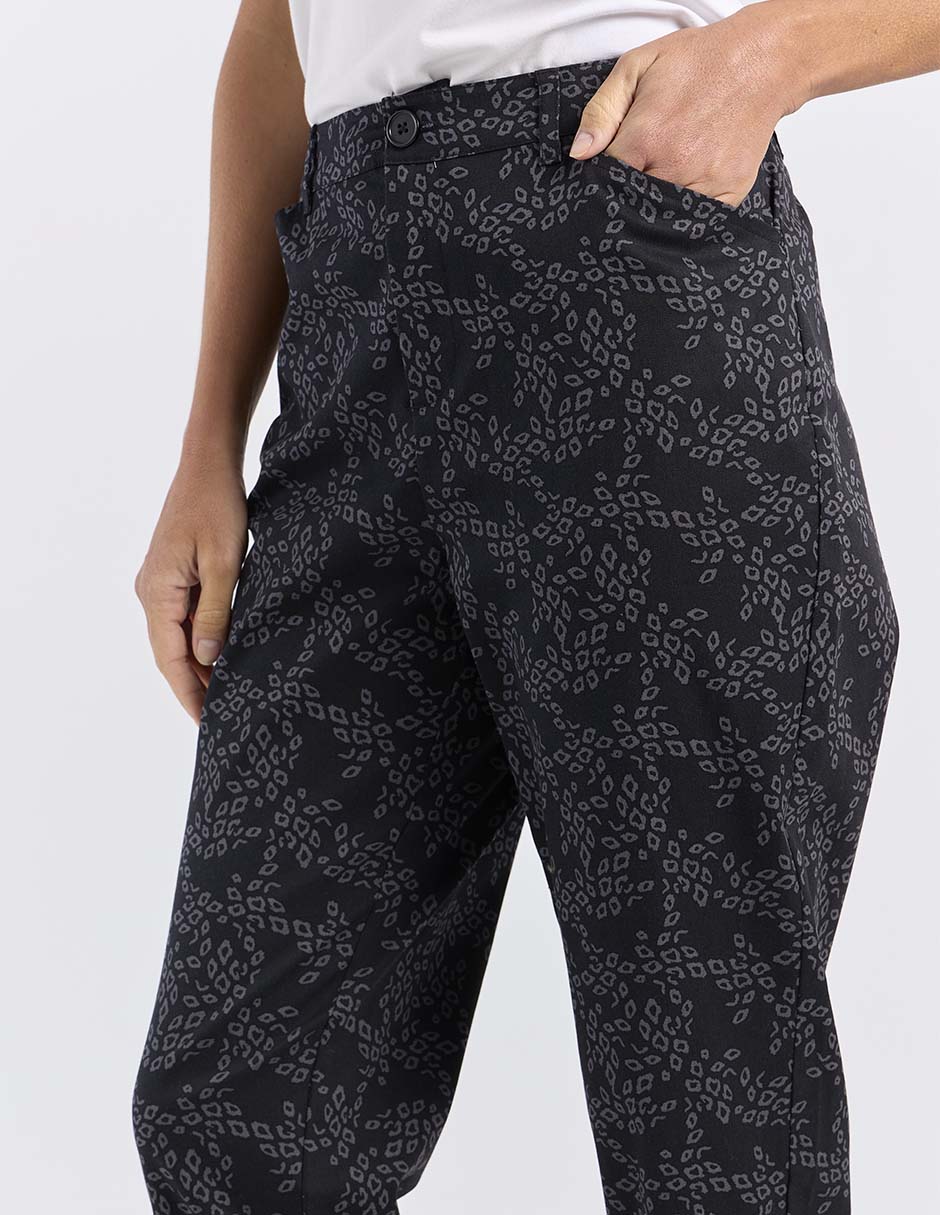 Pantalón capri regular para mujer 3