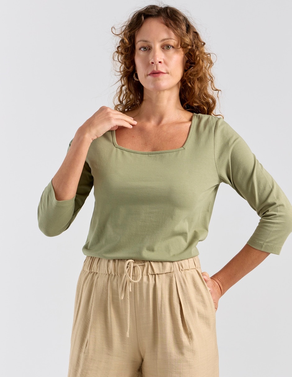 Playera manga 3/4 cuello cuadrado para mujer 2