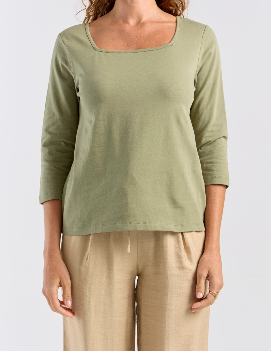 Playera manga 3/4 cuello cuadrado para mujer 5