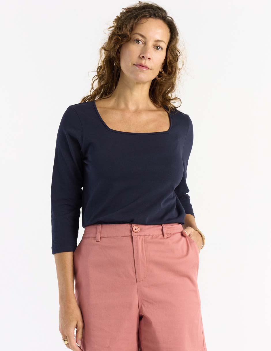 Playera manga 3/4 cuello cuadrado para mujer Playera manga 3/4 cuello cuadrado para mujer