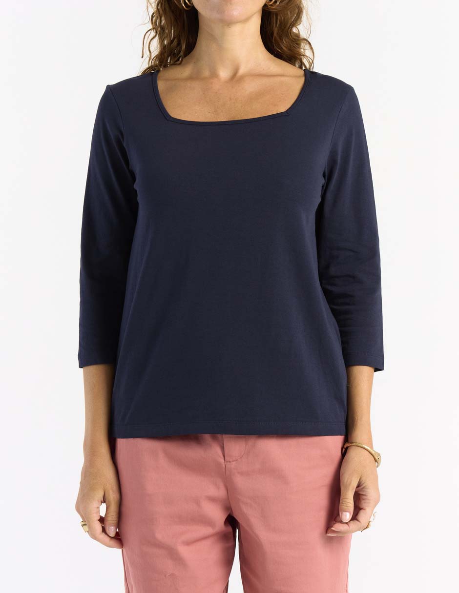 Playera manga 3/4 Weekend cuello cuadrado para mujer