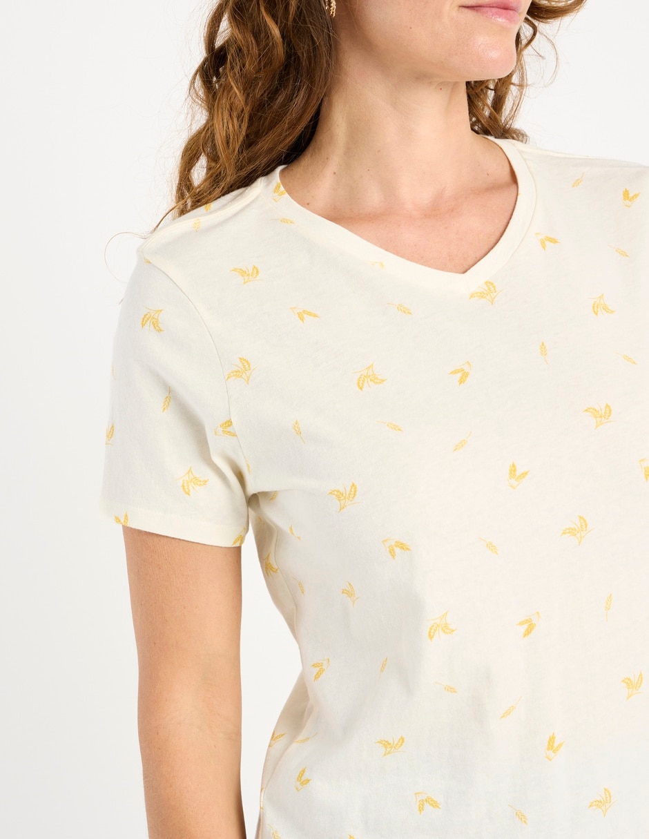 Playera manga corta Weekend cuello v para mujer