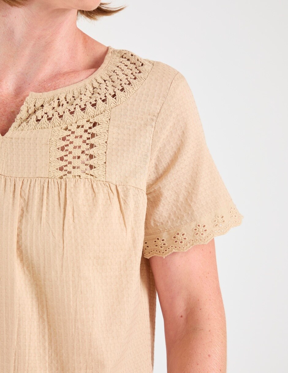 Blusa manga corta para mujer 8