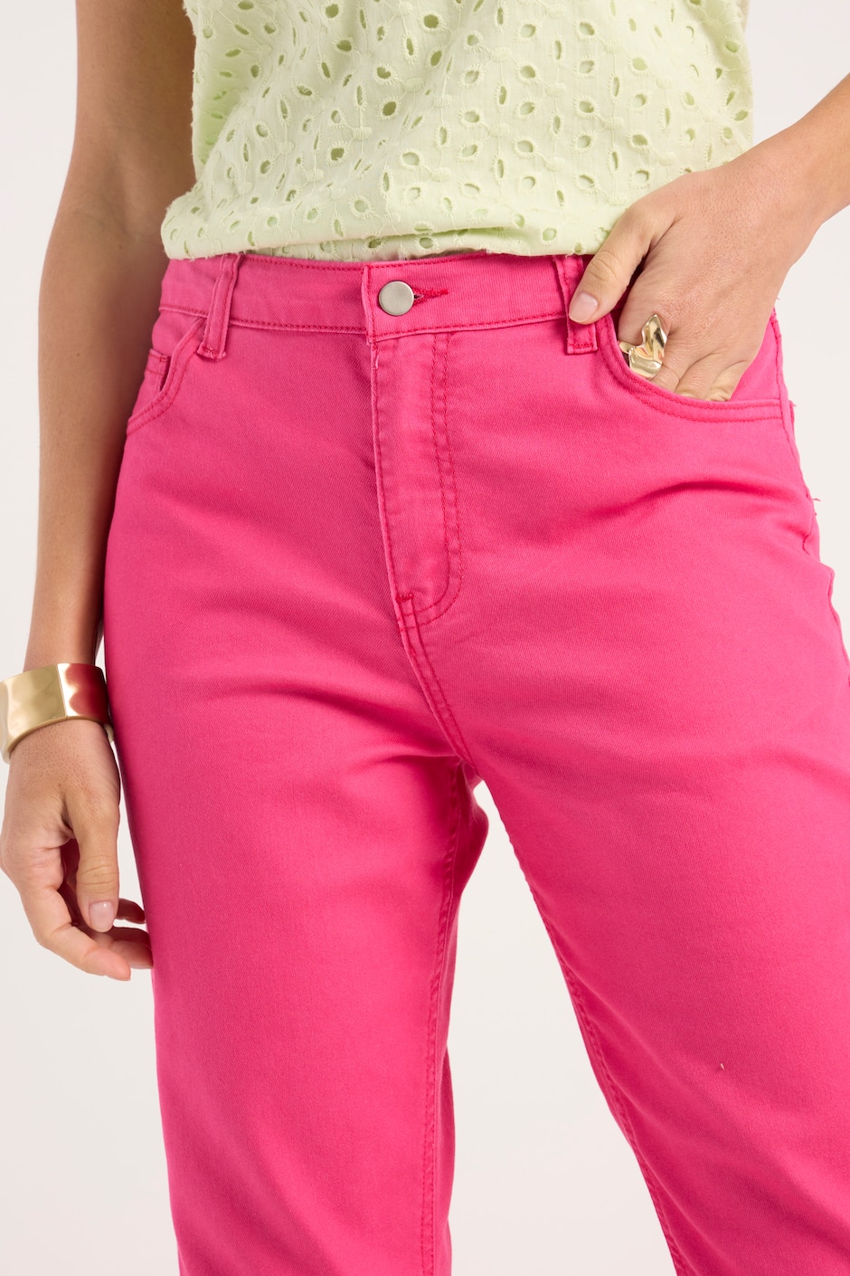 Jeans slim corte cintura para mujer 10