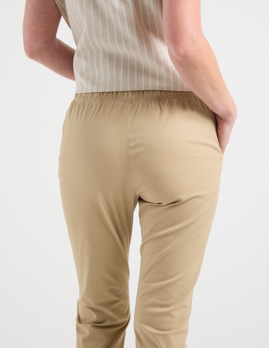 Pantalón recto para mujer 2
