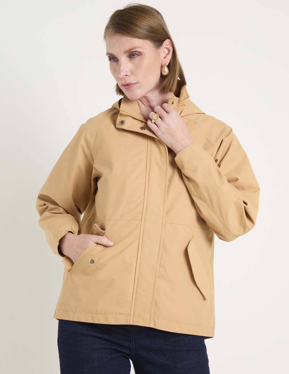 Chamarra impermeable para mujer 5