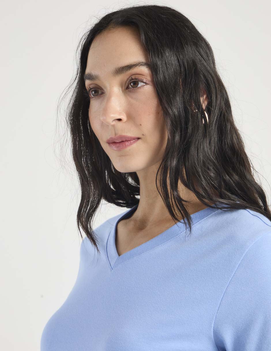 Playera manga corta cuello V para mujer 4