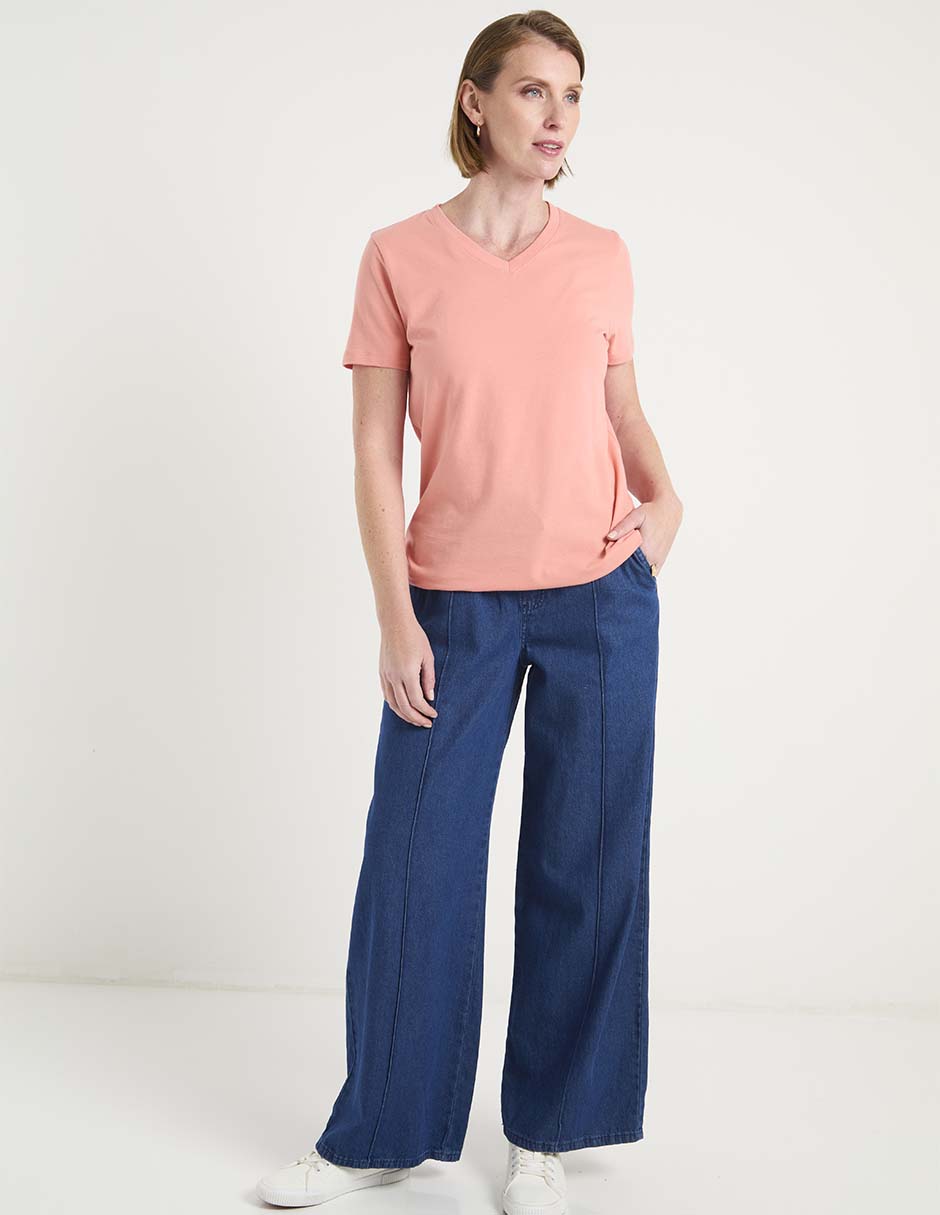 Playera manga corta cuello V para mujer 3
