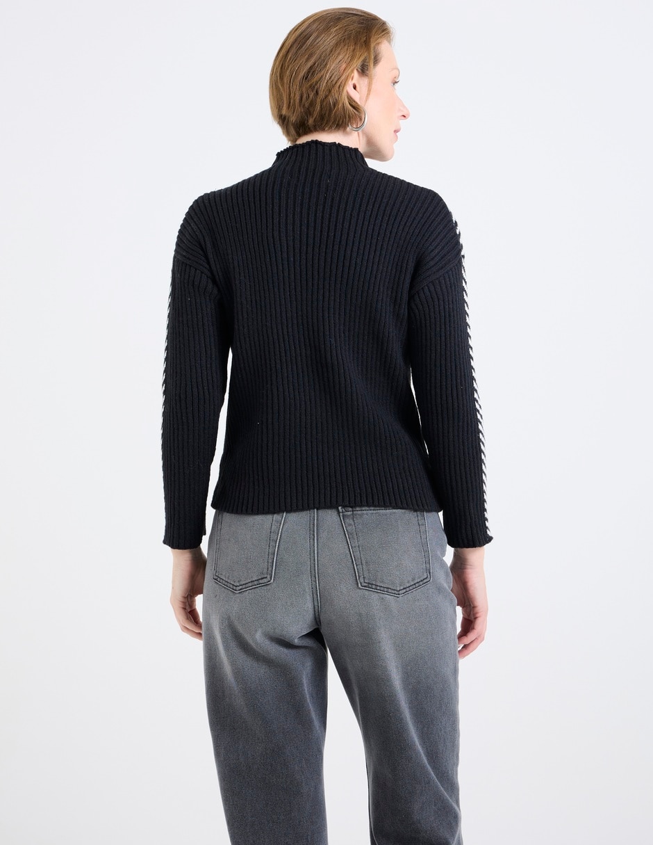 Suéter cuello alto para mujer