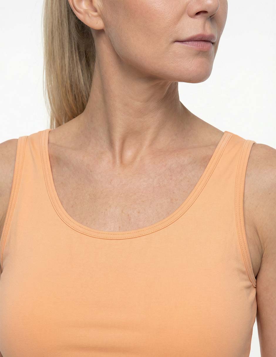 Top Weekend cuello redondo tirante ancho