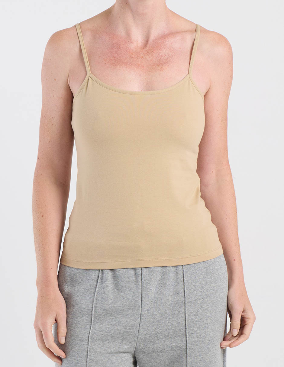Top cuello redondo escote regular tirante delgado 5