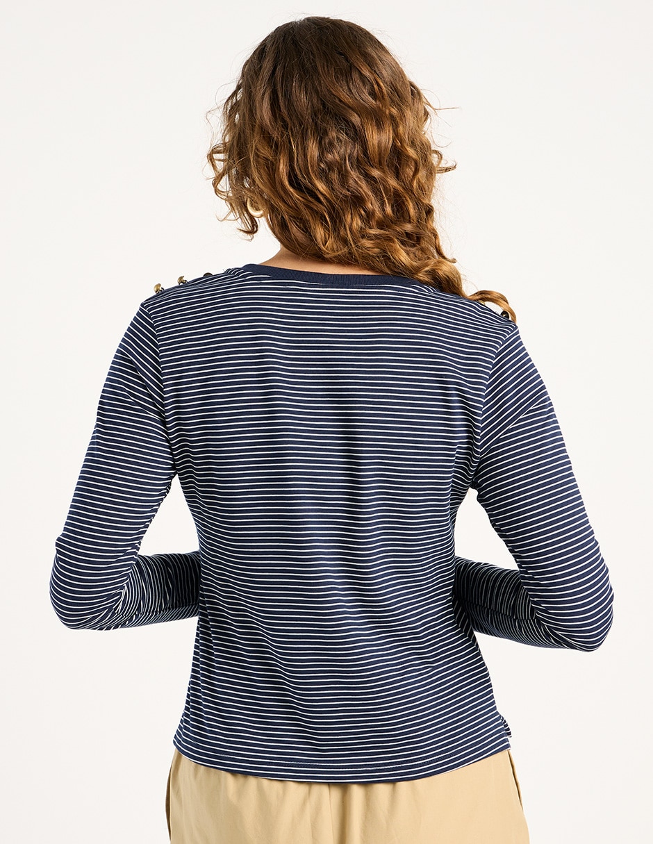 Playera manga larga Weekend cuello redondo para mujer 6