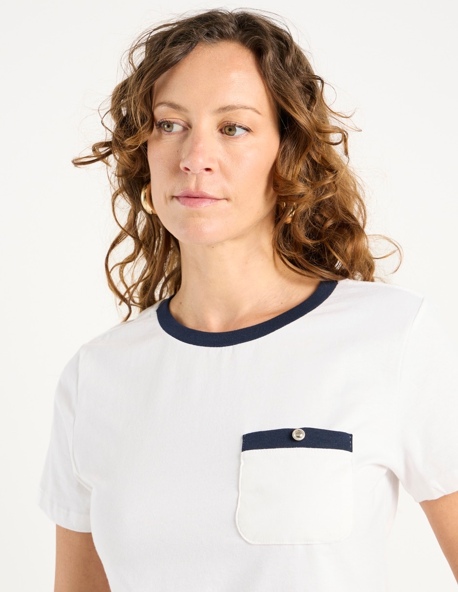 Playera manga corta Weekend cuello redondo para mujer 5