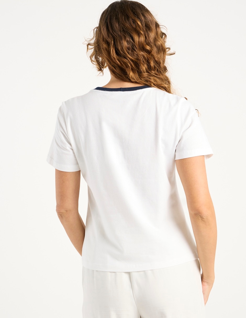 Playera manga corta Weekend cuello redondo para mujer 6