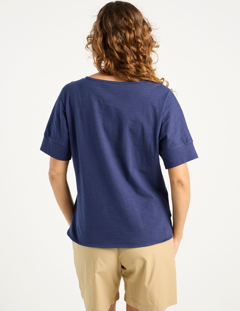 Playera manga corta Weekend cuello redondo para mujer 6