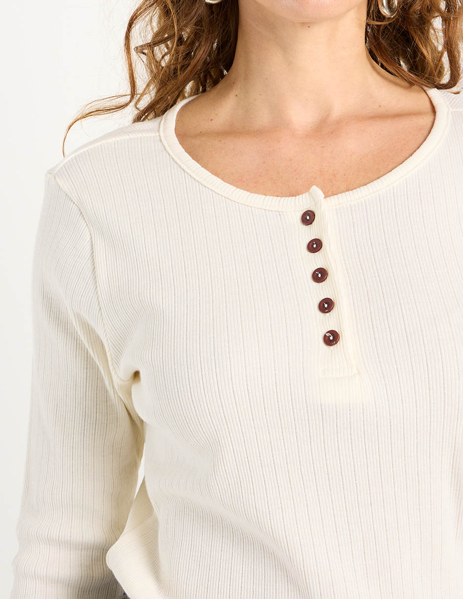 Playera manga 3/4 cuello redondo para mujer 4