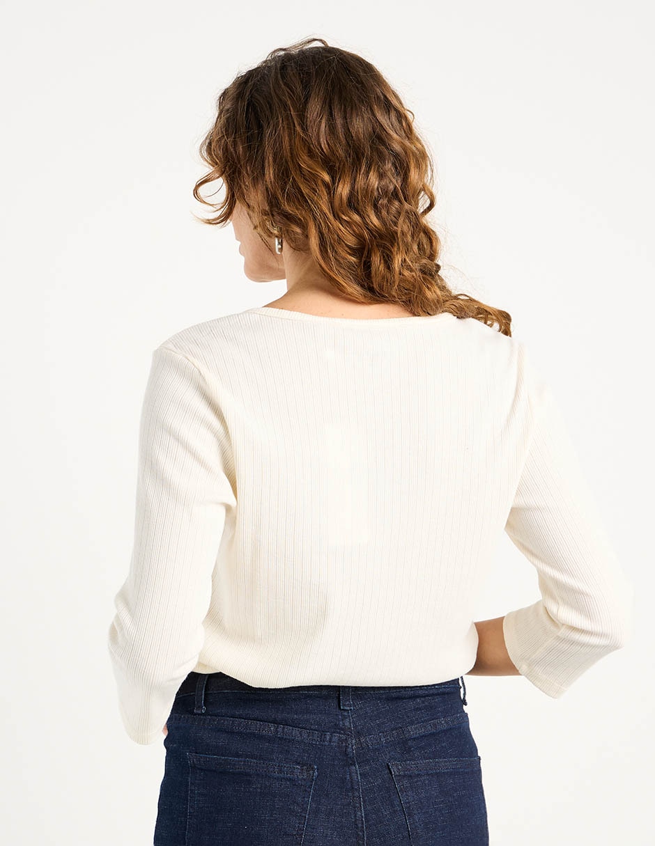 Playera manga 3/4 cuello redondo para mujer 6
