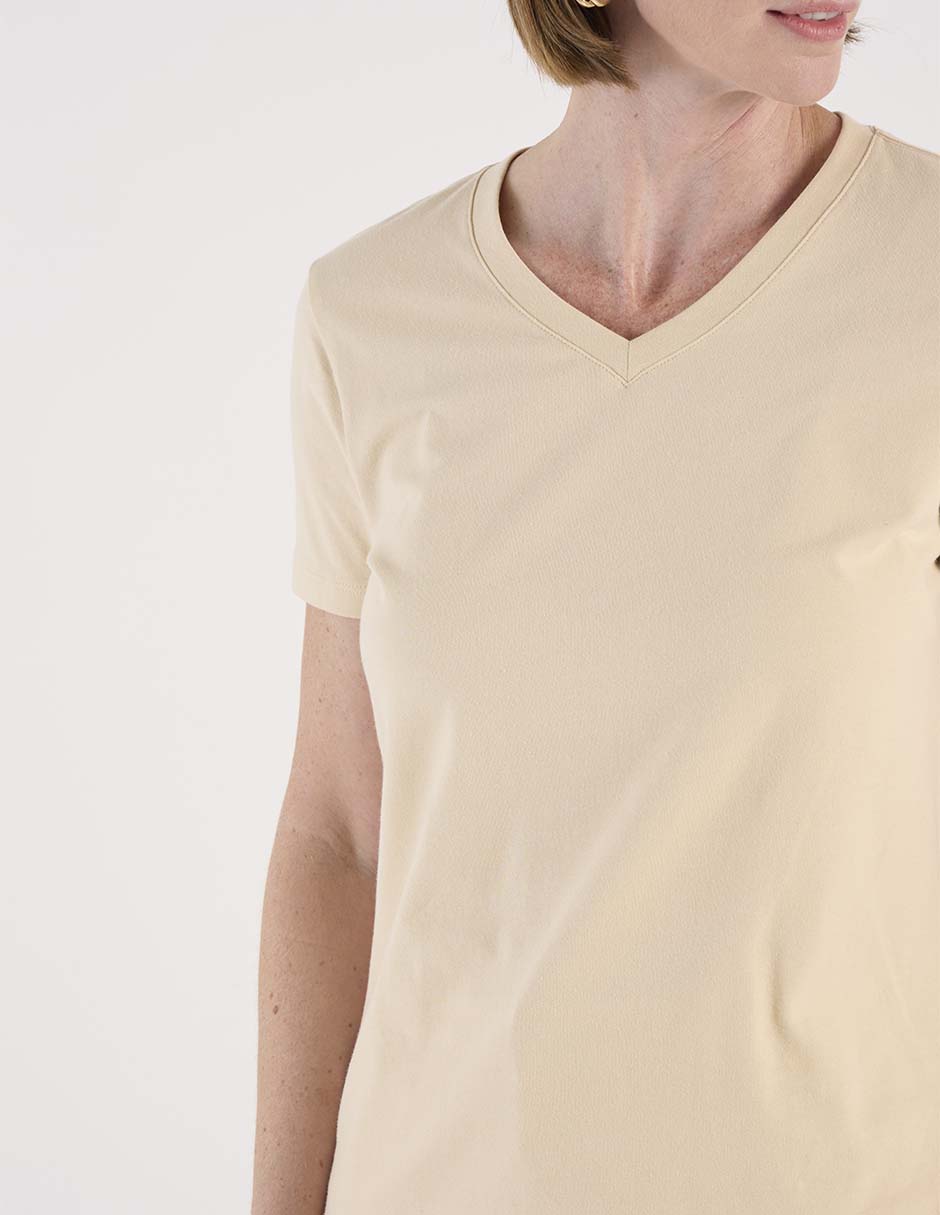 Playera manga corta Weekend cuello V para mujer