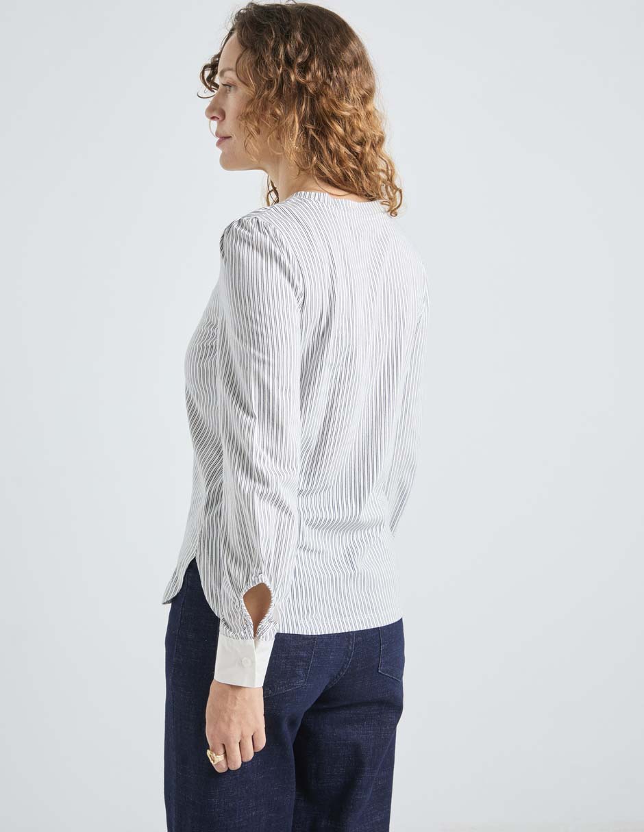 Blusa Weekend manga larga para mujer