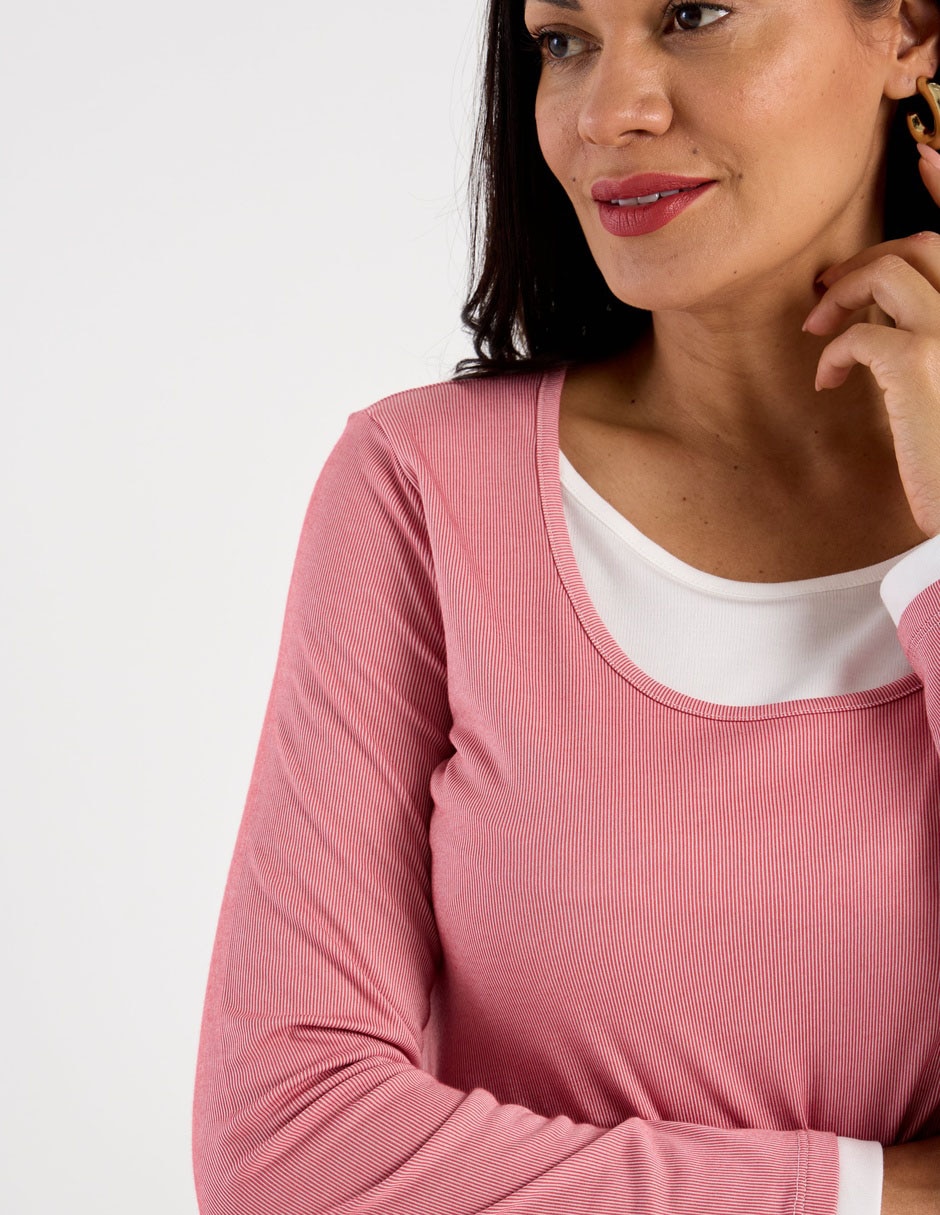 Playera manga larga cuello redondo para mujer 5