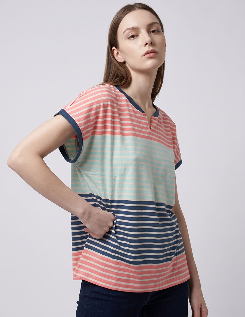 Playera manga corta cuello v para mujer