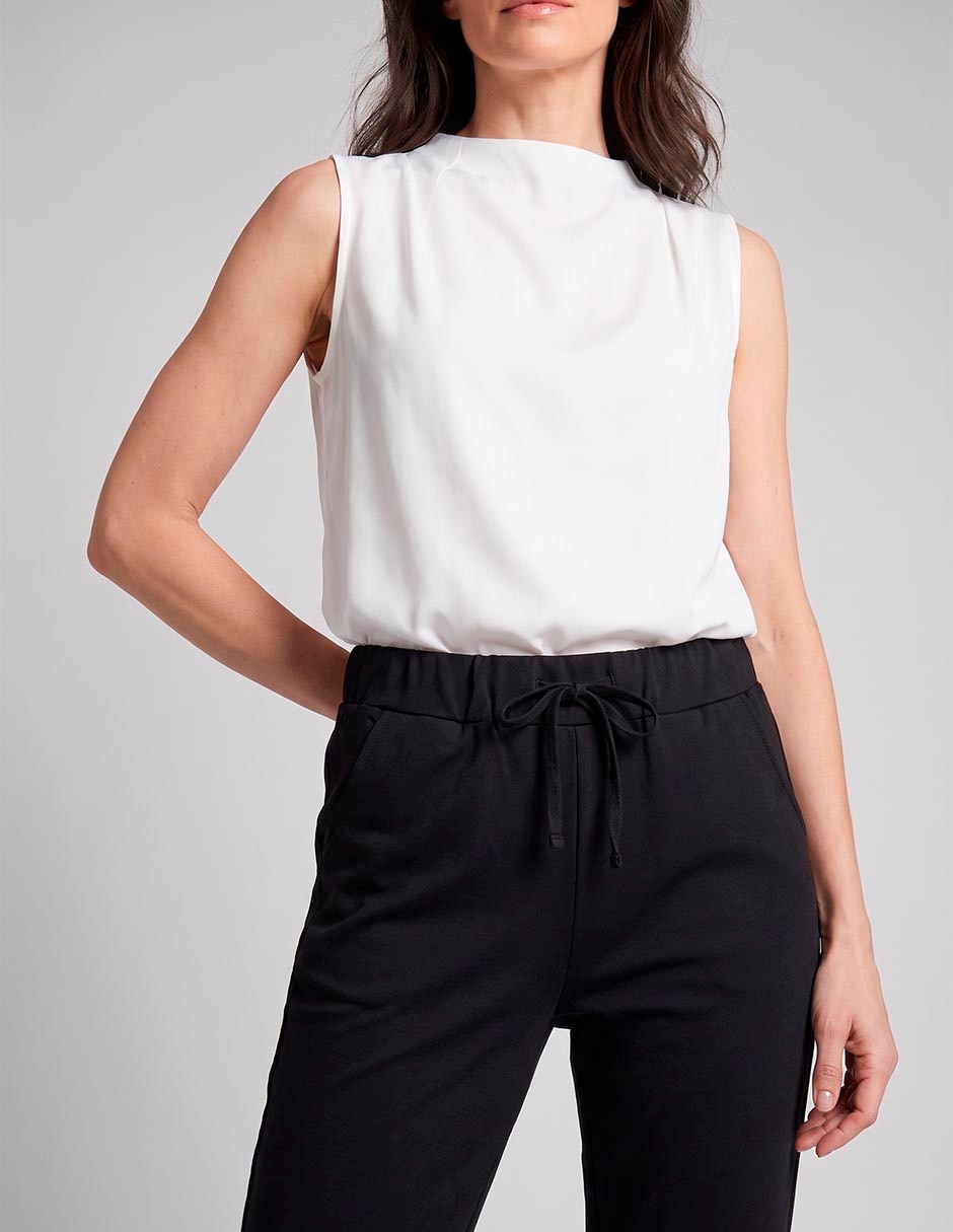 Pantalón capri slim para mujer 4