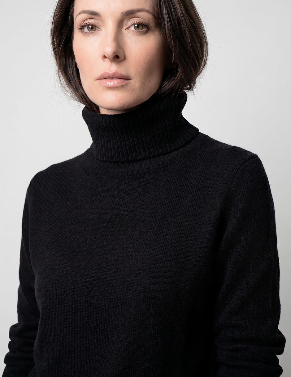 Suéter cuello alto para mujer 3