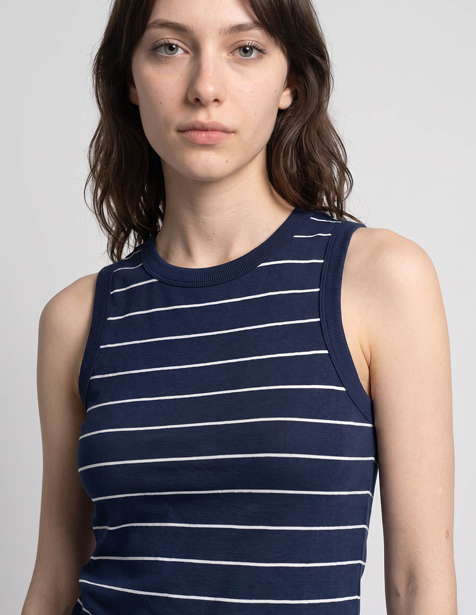 Top cuello redondo tirante ancho 4