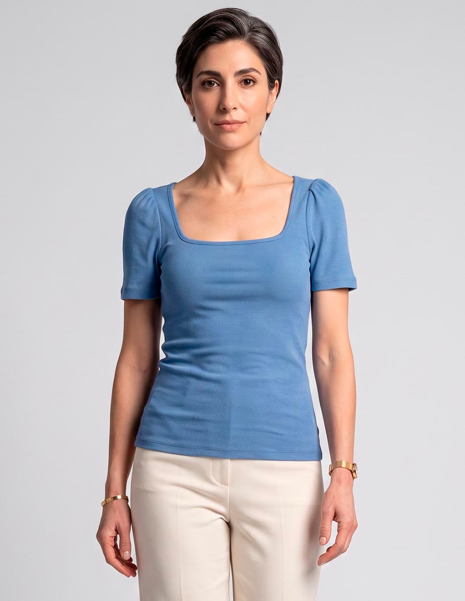 Playera manga corta cuello cuadrado mujer