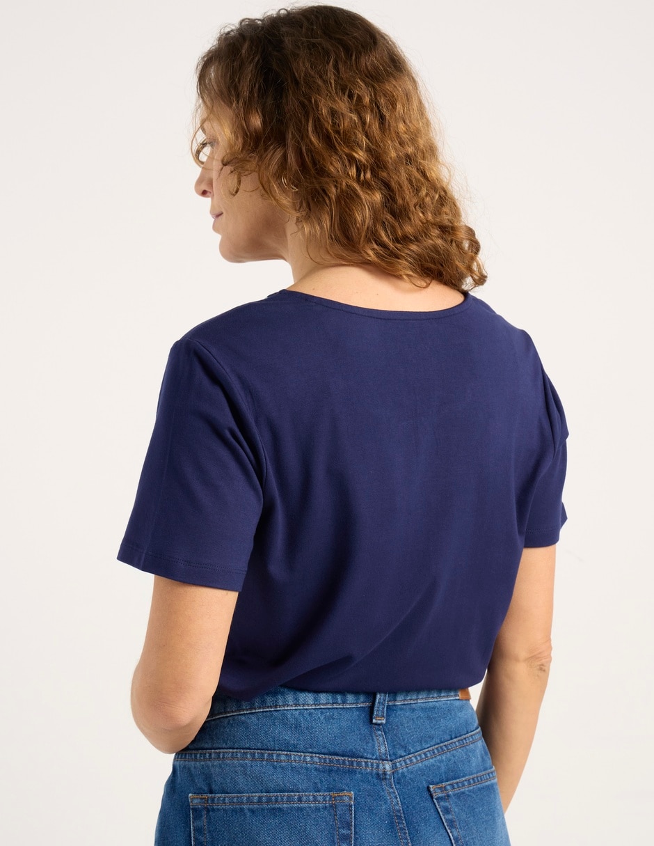 Playera manga corta cuello redondo para mujer 6